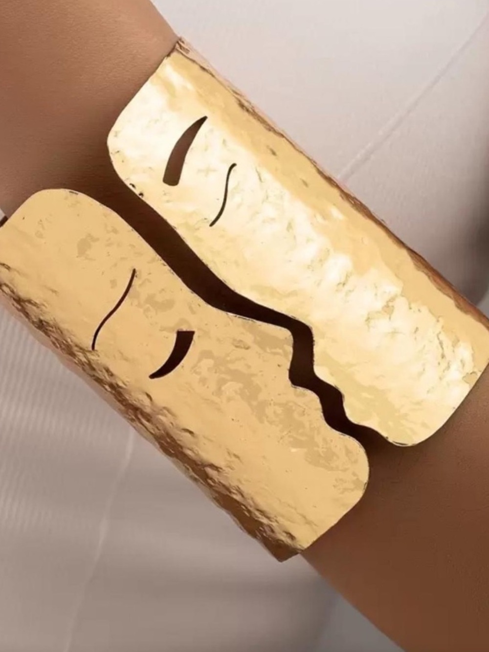 Nocturne Sculpted Face Gold Cuff